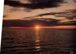 (DD 27) France - Sunset Over The Sea - Pays De La Loire