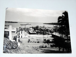 Carte Postale Ancienne : NOUVELLES HEBRIDES : Port Villa , 2 Timbres - Vanuatu