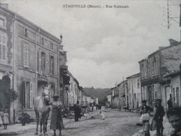 CPA Stainville. Meuse. Rue Nationale.Animée - Otros & Sin Clasificación