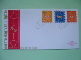 Netherlands 1997 FDC Cover - Christmas Self-adhesive Stamps - People Head To Head With Heart Or Star - Storia Postale