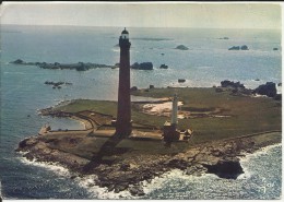 PLOUGUERNEAU . L ILE VIERGE ET SON PHARE HAUT DE 77 M . - Plouguerneau