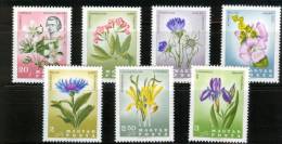 HUNGARY - 1967.Flowers Of The Carpathian Basin  Cpl.Set MNH! - Nuevos
