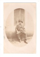 Carte Photo : Homme Assis ( Monsieur Jarige ???) - Autres & Non Classés