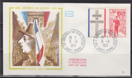 = Colombey Les 2 Eglises 9.11.71 Enveloppe Souvenir N°1697 + Vignette De Gaulle La Descente Des Champs Elysées - De Gaulle (Général)