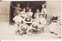 Carte Postale Photo PARIS CAFE-BAR Chez Joseph Au "Baubourg" ?? A SITUER A LOCALISER-VOIR 2 SCANS- - Cafés, Hotels, Restaurants