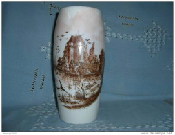 Vase Opaline Decor Chateau -hauteur 23 Cm-------------.vieux Francais Vintage - Sonstige & Ohne Zuordnung