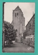 CELLES-SUR-BELLE --> Eglise Abbatiale Notre Dame De Celles - Le Clocher - Celles-sur-Belle