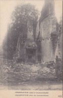 Cp , MILITARIA , Guerre 1914-1918 , CHAMPGUYON Après Bombardement - Personnages