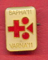 F1735 /  VARNA - XI International Festival Of Red Cross And Health Films - Bulgaria Bulgarie Bulgarien - Badge Pin - Cinéma