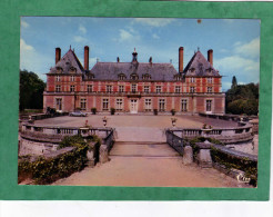 Rosny-sur-Seine Façade Devant Avec Cour (château) - Rosny Sur Seine