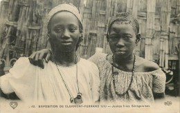 Thème **Zoo Humain ** Le Village Noir à L´Exposition De Clermont-Ferrand - 1910 - Ethnie Du Sénégal - VDC N° 62 -2 Scans - Unclassified