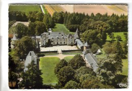 CPSM LUSIGNAN (Vienne) - Vue Aérienne : Le Chateau De Mauplié - Lusignan