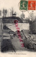 59 -  AVESNES - UN COIN DES FORTIFICATIONS - Avesnes Sur Helpe
