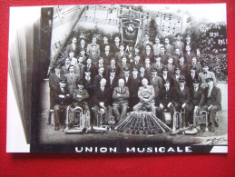 18 - CHATEAUMEILLANT - PHOTO 15.2 X 10 - UNION MUSICALE DE CHATEAUMEILLANT . - Châteaumeillant