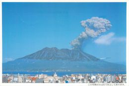 Mt Fuji, Japan Postcard Used Posted To UK 1997 Stamp - Otros