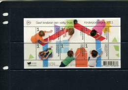 (stamp 10) Netherlands 2011 - Childrens Mini Sheet - Nuevos
