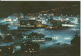 Xes Jeux Olympiques D'hiver Grenoble 1968 - Aple D'Huez (alt. 1860 M.). Vue Générale De Nuit . Piste De Bob - Olympische Spiele