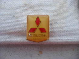 Pin´s Embleme Des Moteurs MITSUBISHI - Mitsubishi