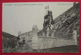 CPA 25 LA CLUSE Monument Des Derniers Combattants 1870-71 Animée - Autres Communes