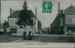 89 NEUVY SAUTOUR / Place Du Marché / CARTE GLACEE - Neuvy Sautour