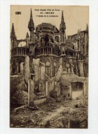 CP , MILITARIA , REIMS, L' Abside De La Cathédrale - Weltkrieg 1914-18