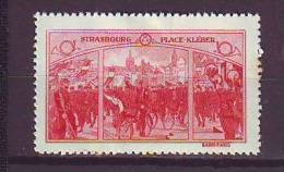 FRANCE. TIMBRE. VIGNETTE. UCC. CHASSEURS. GUERRE. STRASBOURG. KLEBER.CYCLISTES. ARC TRIOMPHE.  MILITAIRE. - Military Heritage