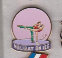 Pin's HOLIDAY ON ICE - Kunstschaatsen