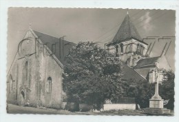 Beauvoir-sur-Mer (85) : L'église En 1950  PF - Beauvoir Sur Mer