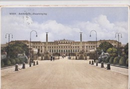 B79592 Schonbrunn Haupteingang  Wien  Austria  Front/back Image - Schloss Schönbrunn