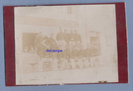 Carte Photo Avant 1900 - LE THILLOT - Groupe De Militaires Devant Le Café Du Col Des Croix - TOP RARE - Haut Du Them - Le Thillot