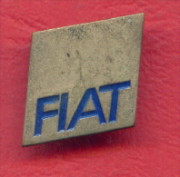 F2153 / FIAT - ( Fabbrica Italiana Automobili Torino ) Automobiles ITALY -  Badge Pin - Fiat