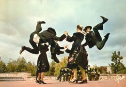 - 56 - Danse Gwenedour Du Pays Pourlet (Guéméné) - - Guemene Sur Scorff