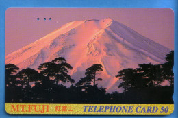 Japan Japon Télécarte Telefonkarte Phonecard - Mountain Berg Vulkan Volcan Mount Fuji - Vulcani