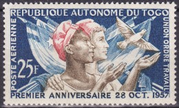 Timbre Aétien Neuf** - Anniversaire De La République Autonome - N° PA 24 (Yvert) - République Autonome Du Togo 1957 - Togo (1960-...)