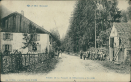 88 GRANGES SUR VOLOGNE / Milieu De La Vallée De Gérardmer à Granges / - Granges Sur Vologne