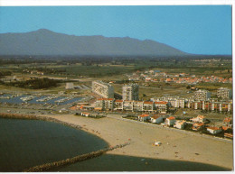 CPM   66    SAINT CYPRIEN PLAGE  VUE AERIENNE   NOUVEAUX IMMEUBLES INSTALLATIONS PORTUAIRES PLAGE - Saint Cyprien