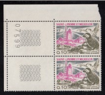 St Pierre Et Miquelon 1976 MNH Sc 444 Margin Pair 10c Gallantry Lighthouse, Atlantic Puffins - Nuovi