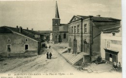 MARTIGNY LES BAINS (Vosges) - La Place De L'Eglise - Sonstige & Ohne Zuordnung