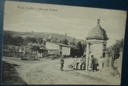 VIC SUR SEILLE (WICH).Der Gute Brunnen.Cpa,voyagé,be,animée - Vic Sur Seille