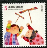 Taiwan 2014 Children At Play Stamp Toy Bamboo Helicopter Dragonfly Kid Girl Costume Sport - Neufs