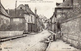 CPA  -   VIC - SUR - AISNE  (02)  La Rue De Fontenoy - Vic Sur Aisne