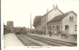 18 - NERONDES - La Gare - Nérondes