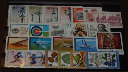 Berlin  Jahrgang Year Set  1979   Mit C/D Und Blockeinzelmarken  Postfrisch ** MNH    #3909 - Collections