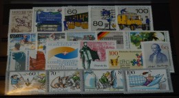 Berlin  Jahrgang Year Set  1990       Postfrisch ** MNH    #3920 - Collections