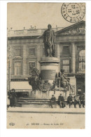 46 - REIMS - Statue De Louis XV - Reims