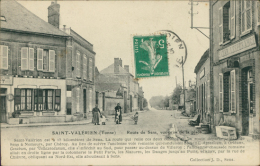 89 SAINT VALERIEN / Route De Sens, Vue Prise De La Place / - Saint Valerien