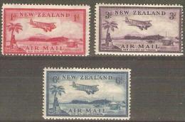 NEW ZEALAND - 1935 Airmails. Scott C6-8. Mint Hinged * - Posta Aerea