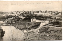 79. Thouars. Le Chateau Des Ducs De La Trémoille Et Le Pont De Saint Jacques Sur Le Canal - Thouars