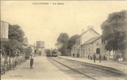 18 - NERONDES - La Gare - Nérondes