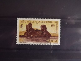 Nouvelle Calédonie N°273 Oblitéré Les Tours De Notre Dame - Used Stamps